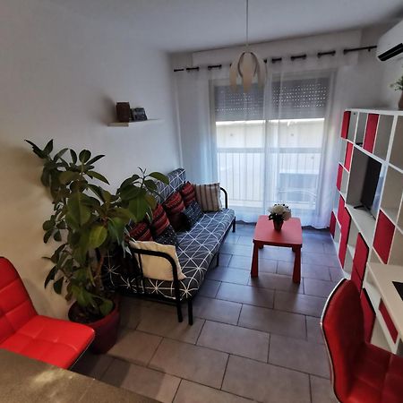 Studio Et Stationnement Offert Centre Hyères Extérieur photo